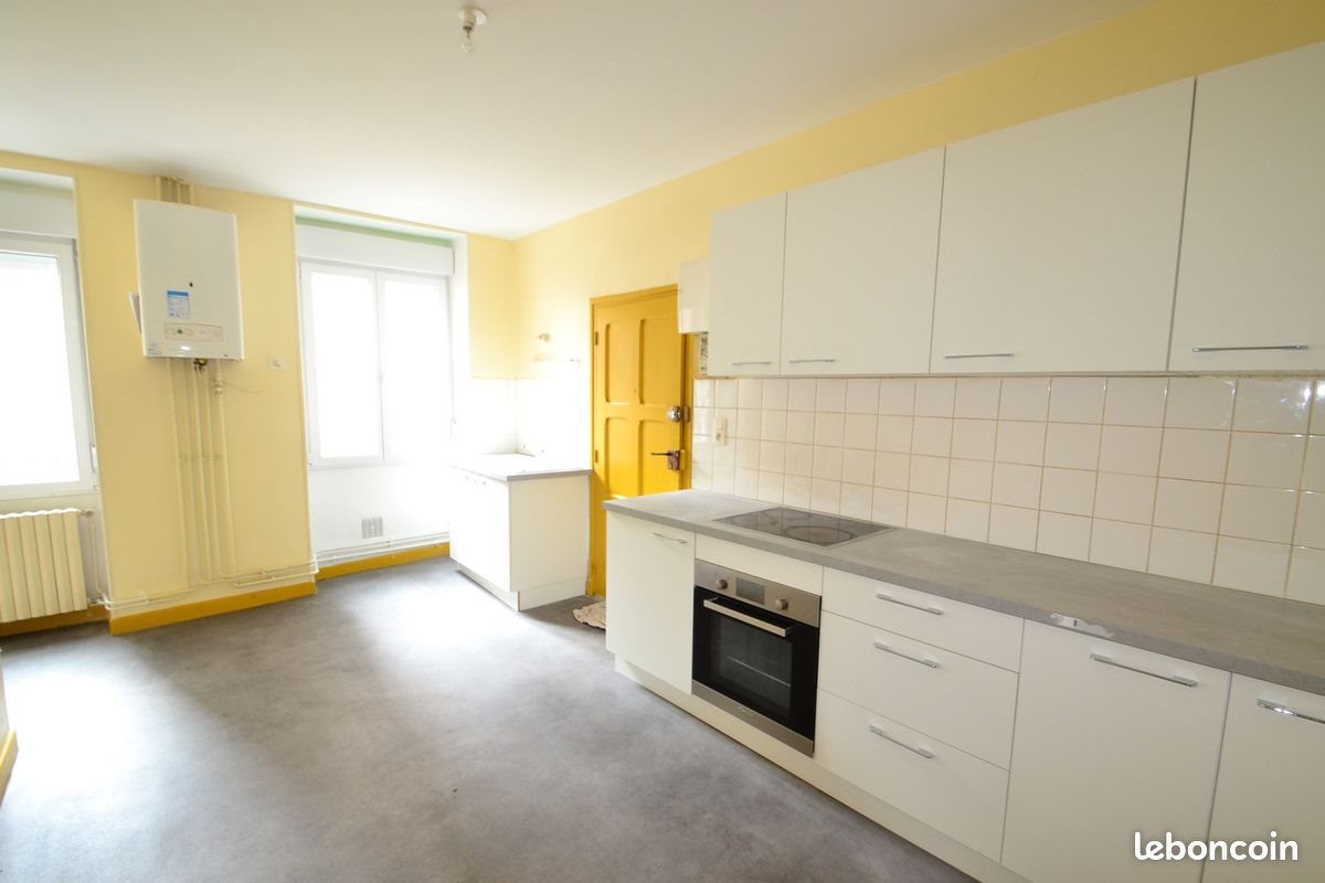 Appartement à louer, 84m², Gannat