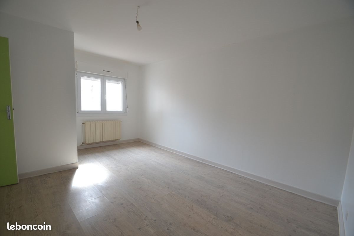 Appartement à louer, 84m², Gannat