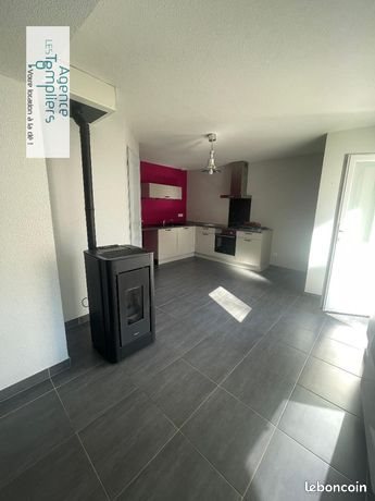 Maison à louer, 112m², Jouhe