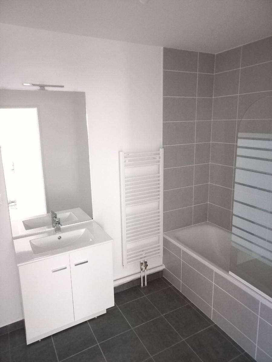 Appartement à louer, 66m², Wattignies