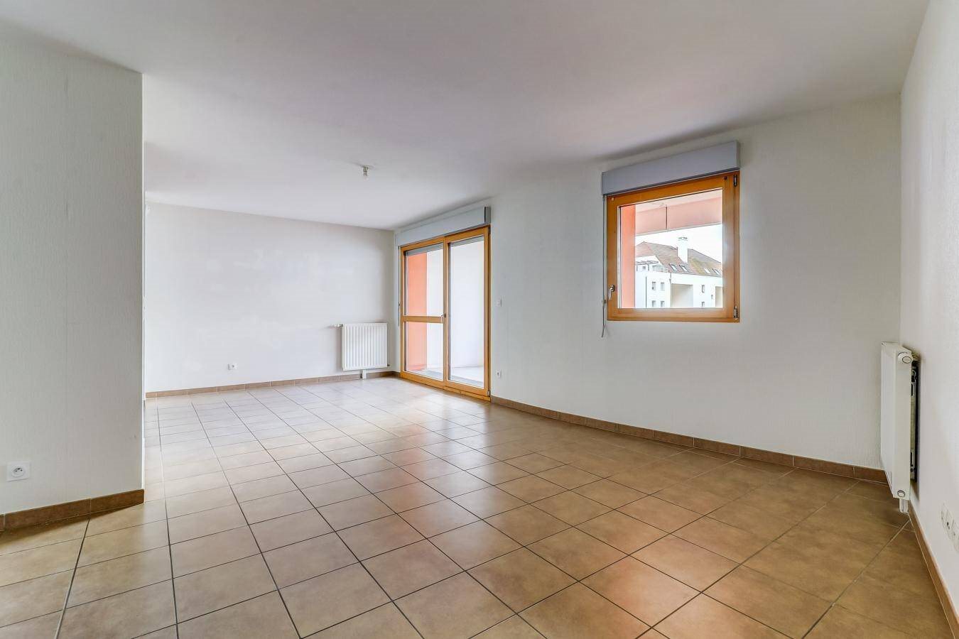 Appartement à louer, 77m², Chevigny-Saint-Sauveur