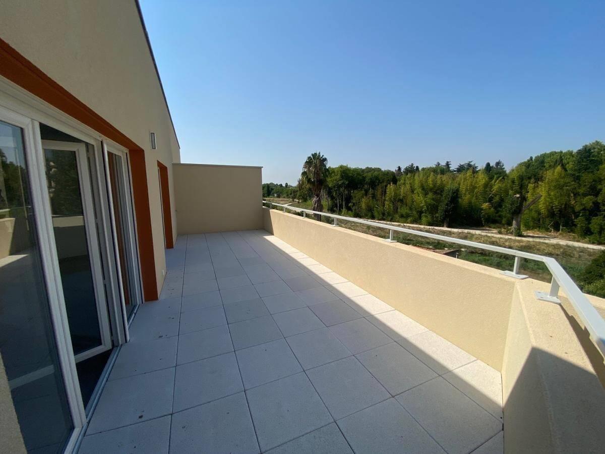 Appartement à louer, 74m², Nîmes