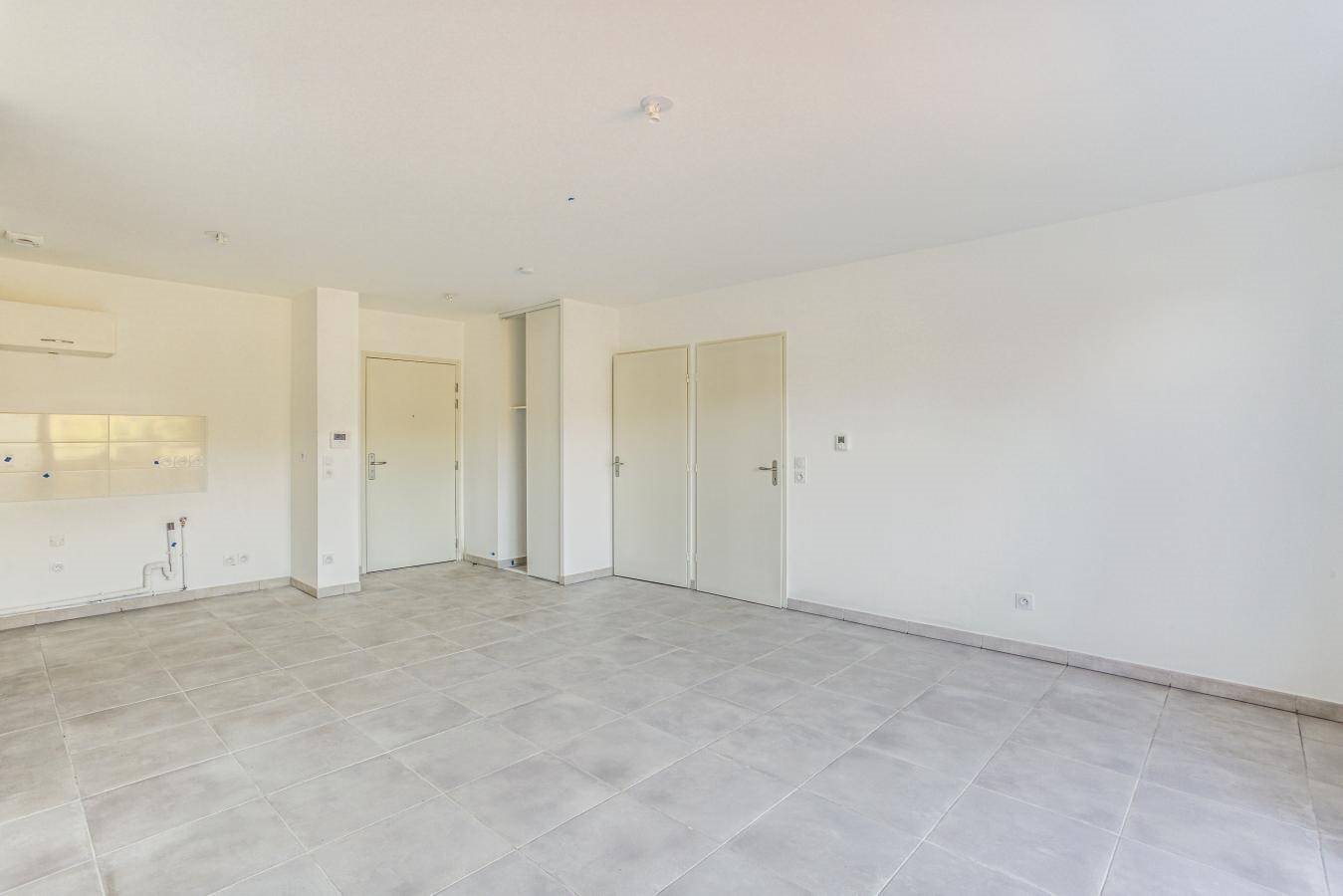 Appartement à louer, 44m², Meyreuil