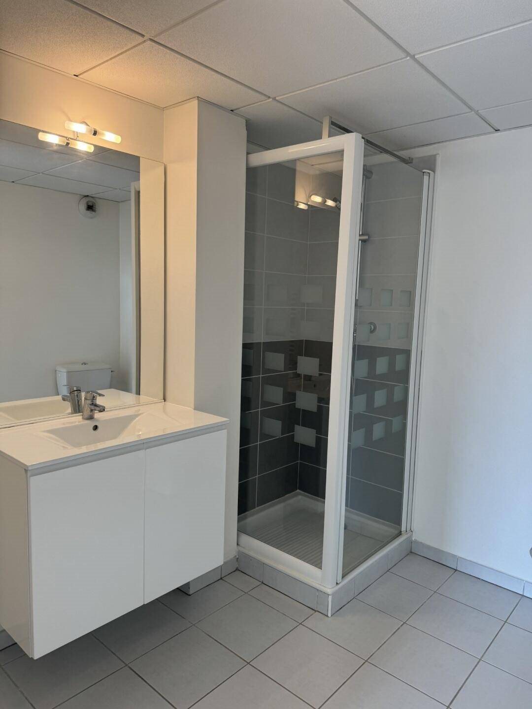 Appartement à louer, 35m², Marseille 9ème