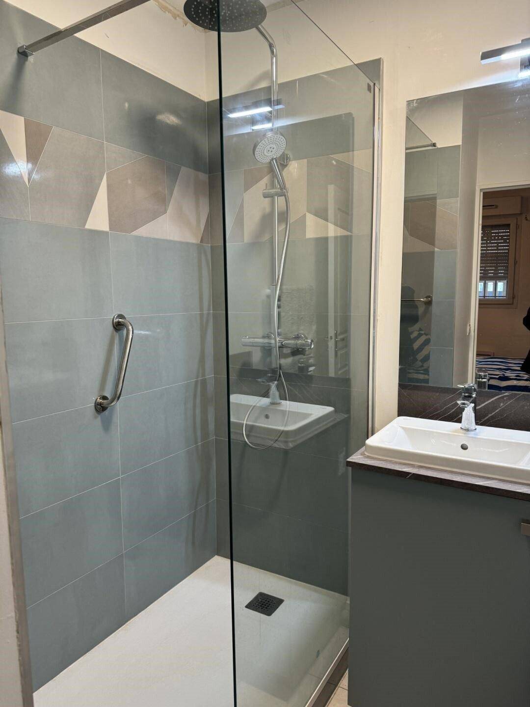 Appartement à louer, 43m², Marseille 5ème