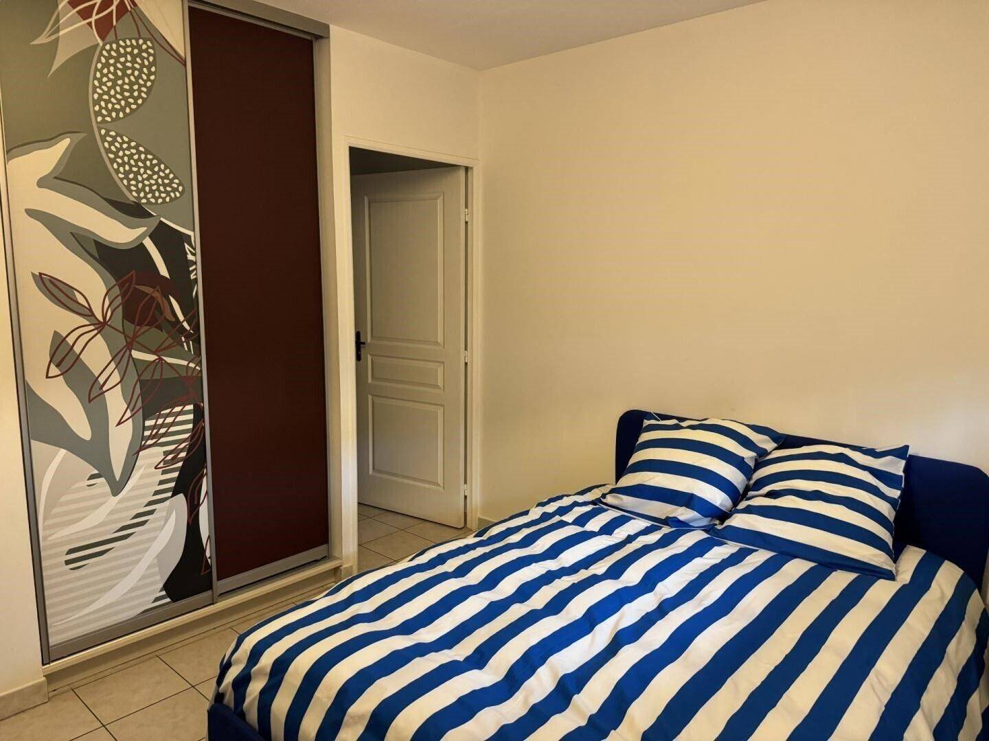 Appartement à louer, 43m², Marseille 5ème