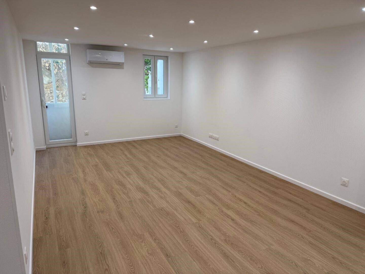 Appartement à louer, 50m², Marseille 6ème