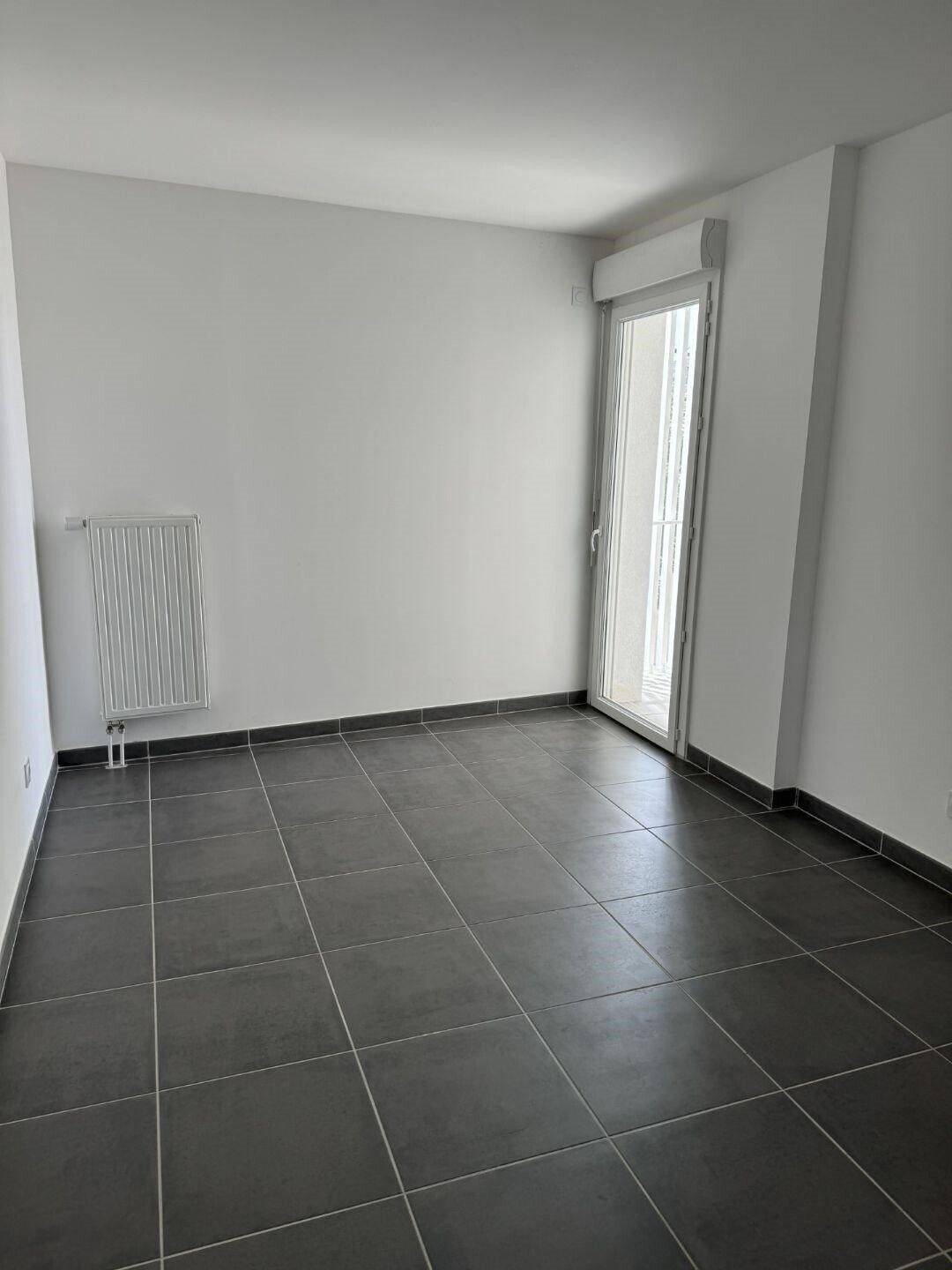 Appartement à louer, 62m², Marseille 8ème