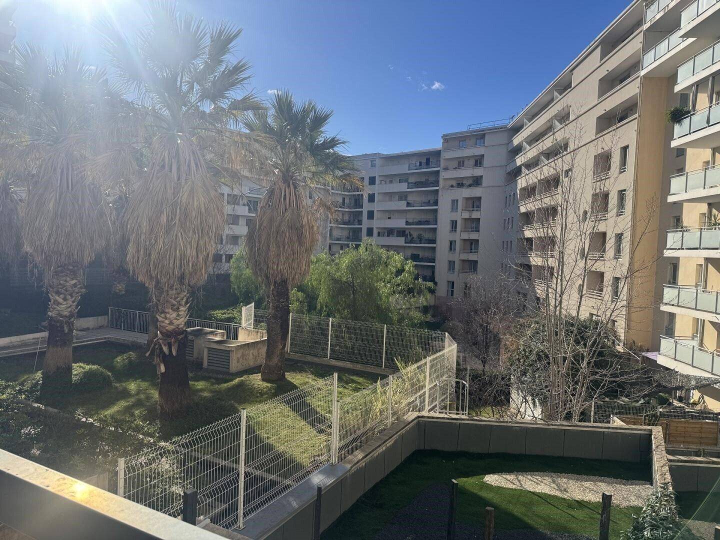 Appartement à louer, 62m², Marseille 6ème