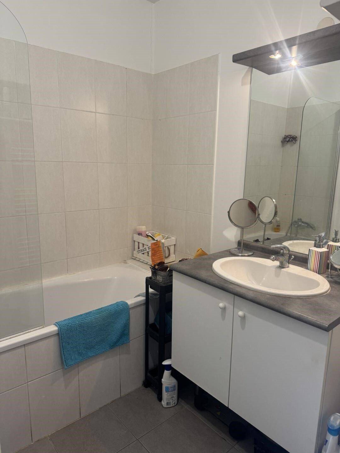 Appartement à louer, 62m², Marseille 6ème