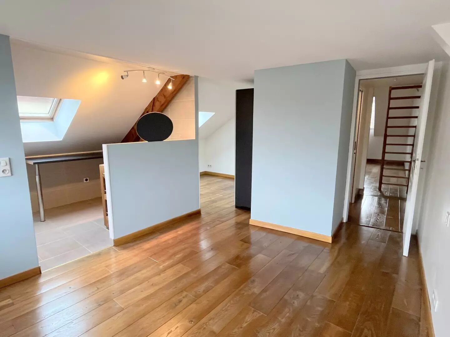 Appartement à louer, 71m², Houdan