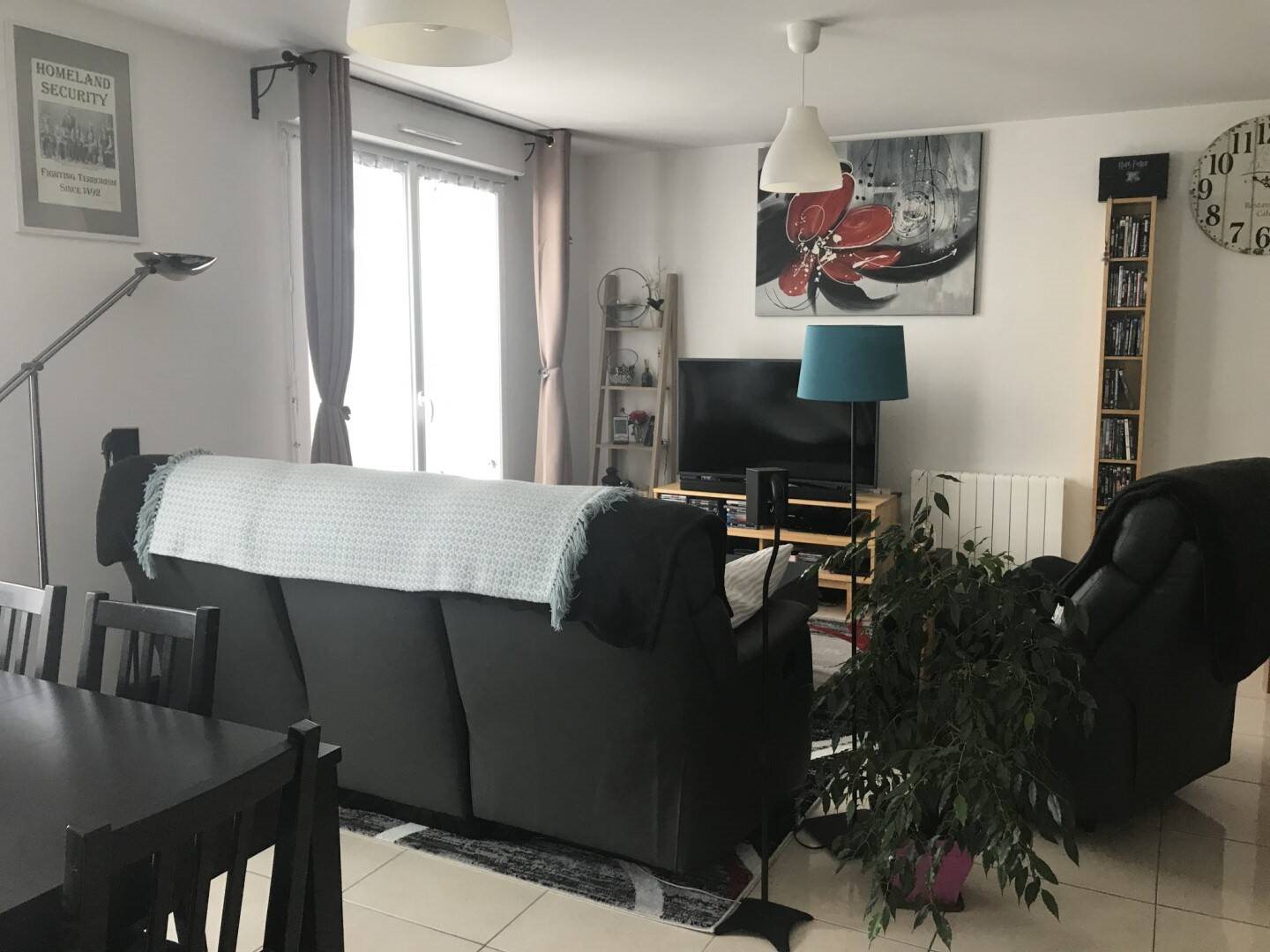 Maison à louer, 88m², Abondant