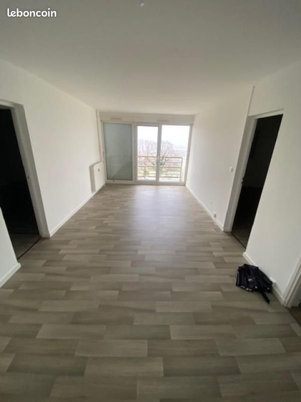 Appartement à louer, 91m², Anglefort
