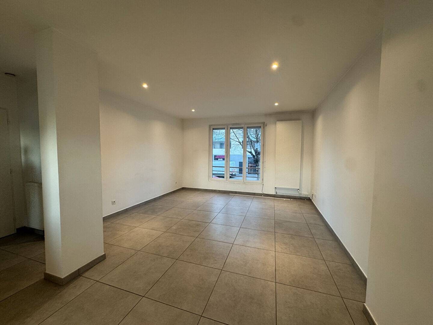 Appartement à louer, 68m², Bourgoin-Jallieu