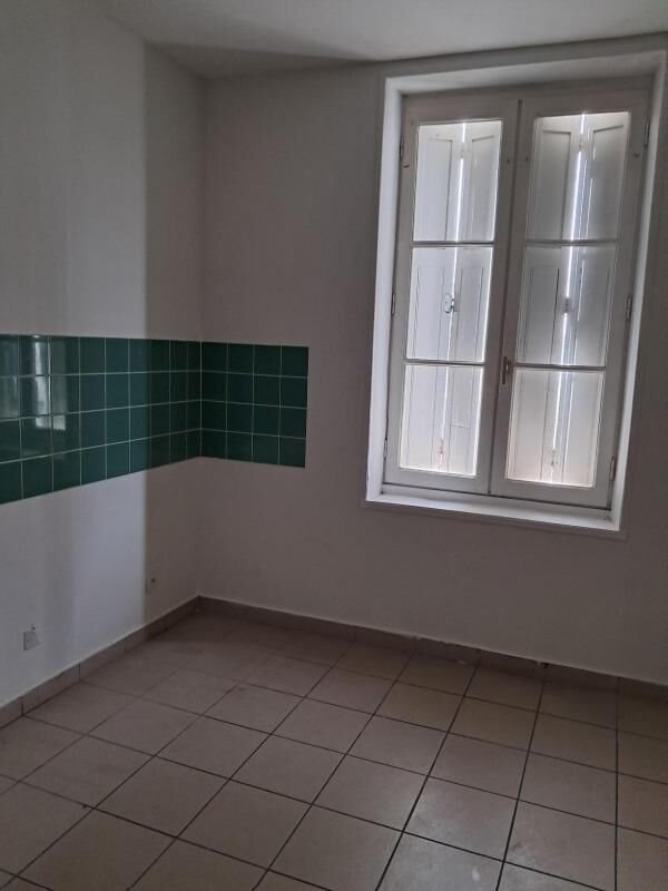 Maison à louer, 79m², Autrèche