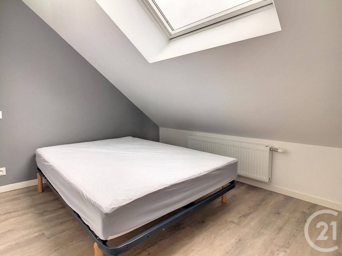 Appartement à louer, 17m², Tours