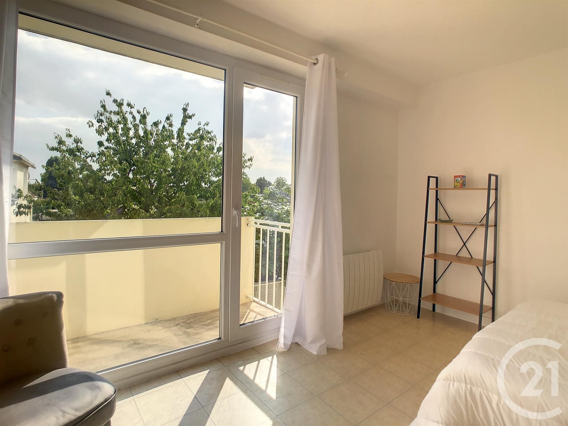 Appartement à louer, 23m², Tours