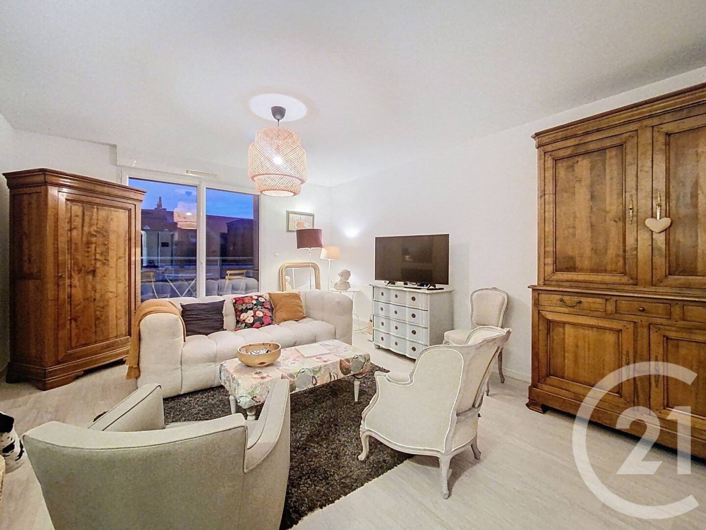 Appartement à louer, 80m², Tours