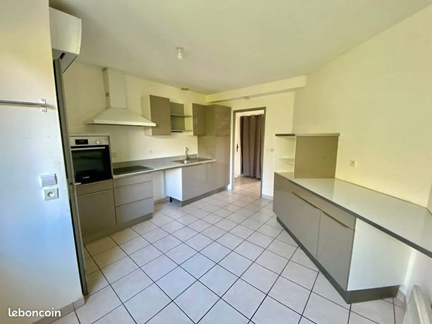 Maison à louer, 156m², Voiron