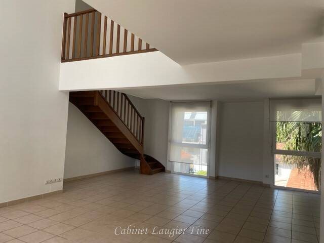 Appartement à louer, 117m², Marseille 8ème