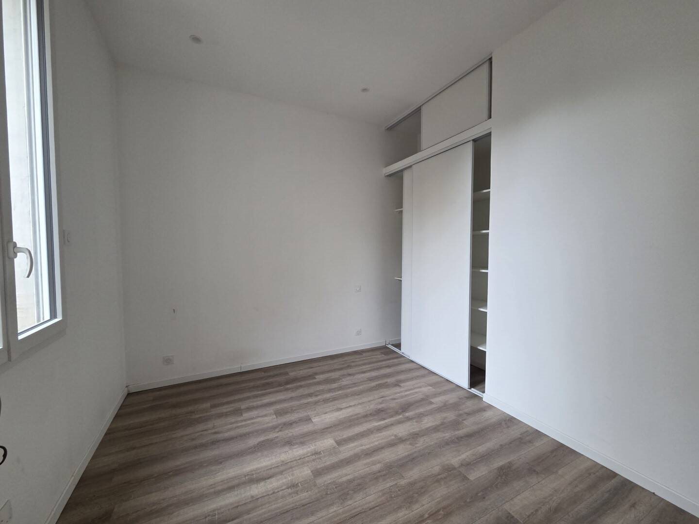 Appartement à louer, 69m², Bordeaux