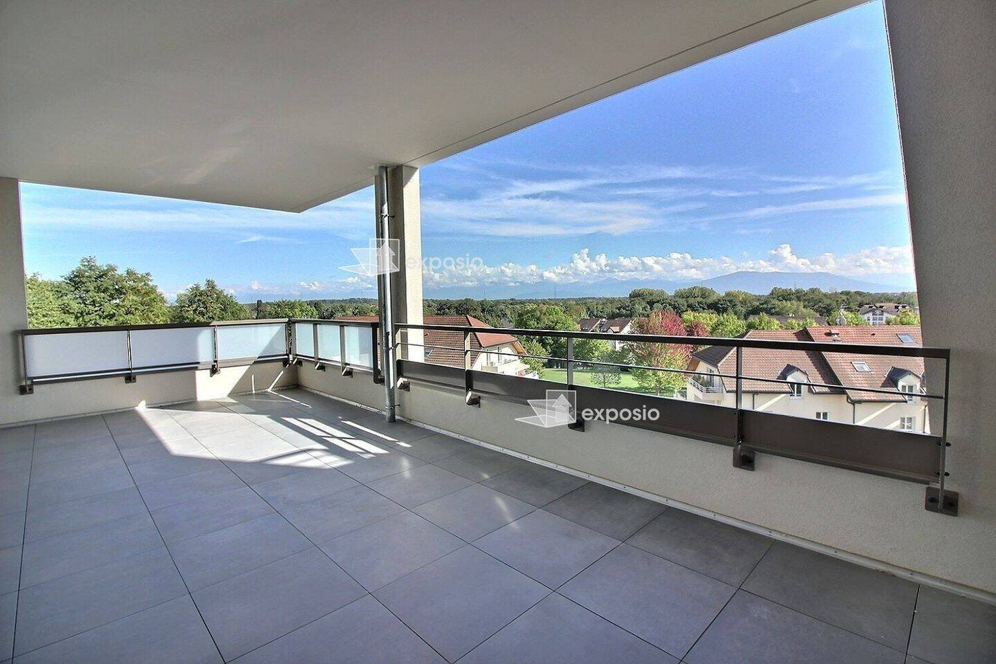 Appartement à louer, 130m², Divonne-les-Bains