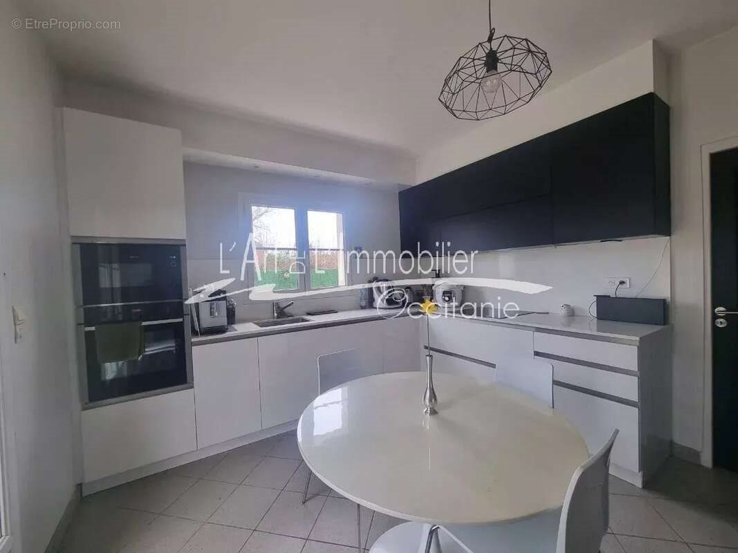 Maison à vendre, 190m², Fenouillet