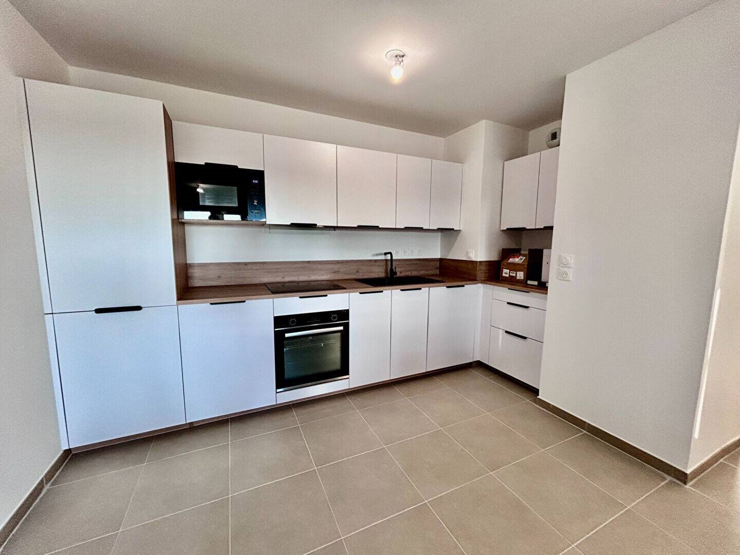 Appartement à louer, 69m², Montpellier