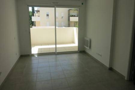 Appartement à louer, 27m², Nîmes