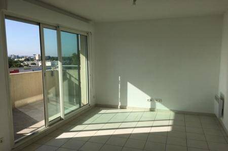 Appartement à louer, 46m², Nîmes