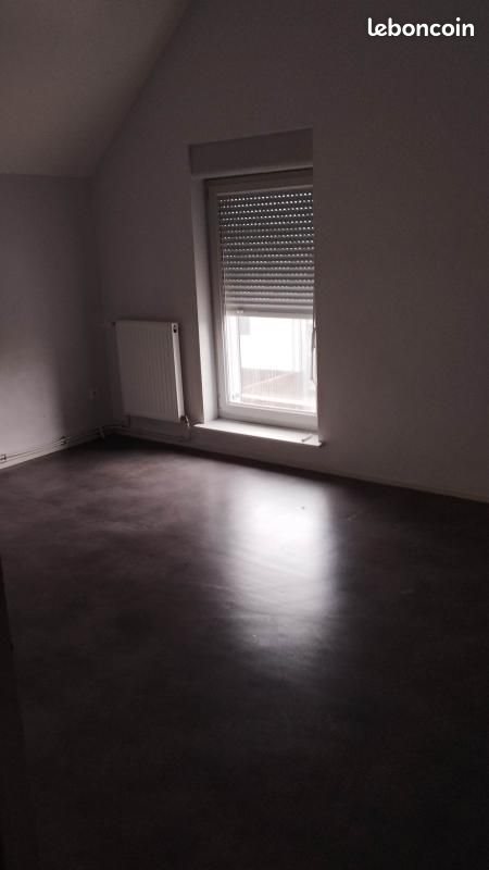 Appartement à louer, 73m², Sedan