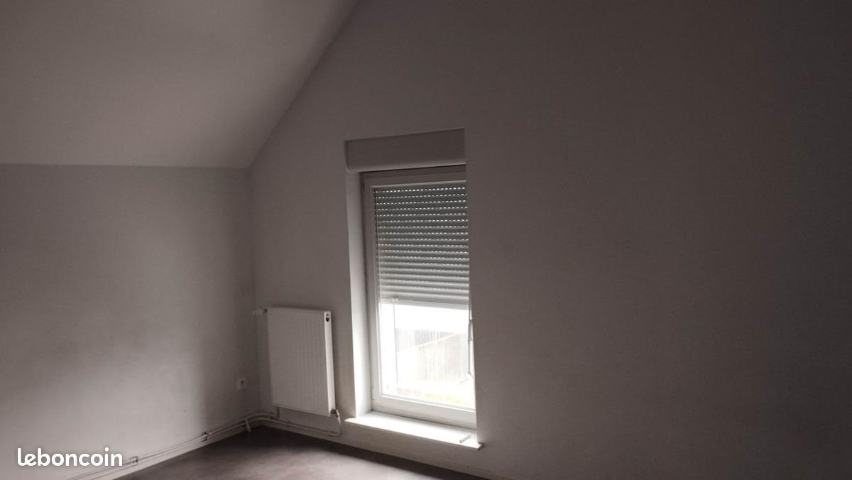 Appartement à louer, 73m², Sedan