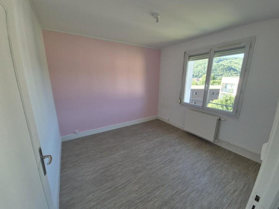 Appartement à louer, 67m², Revin