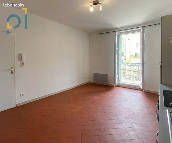 Maison à louer, 33m², Lambesc