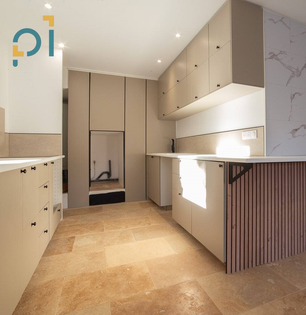 Maison à louer, 92m², Lambesc