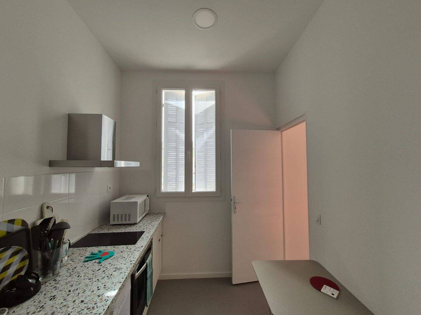Appartement à louer, 27m², Marseille 4ème