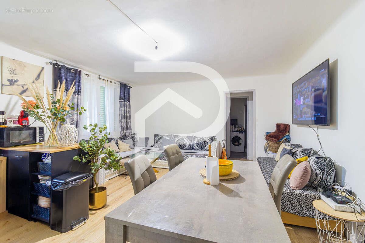 Appartement à vendre, 63m², Marseille 2ème