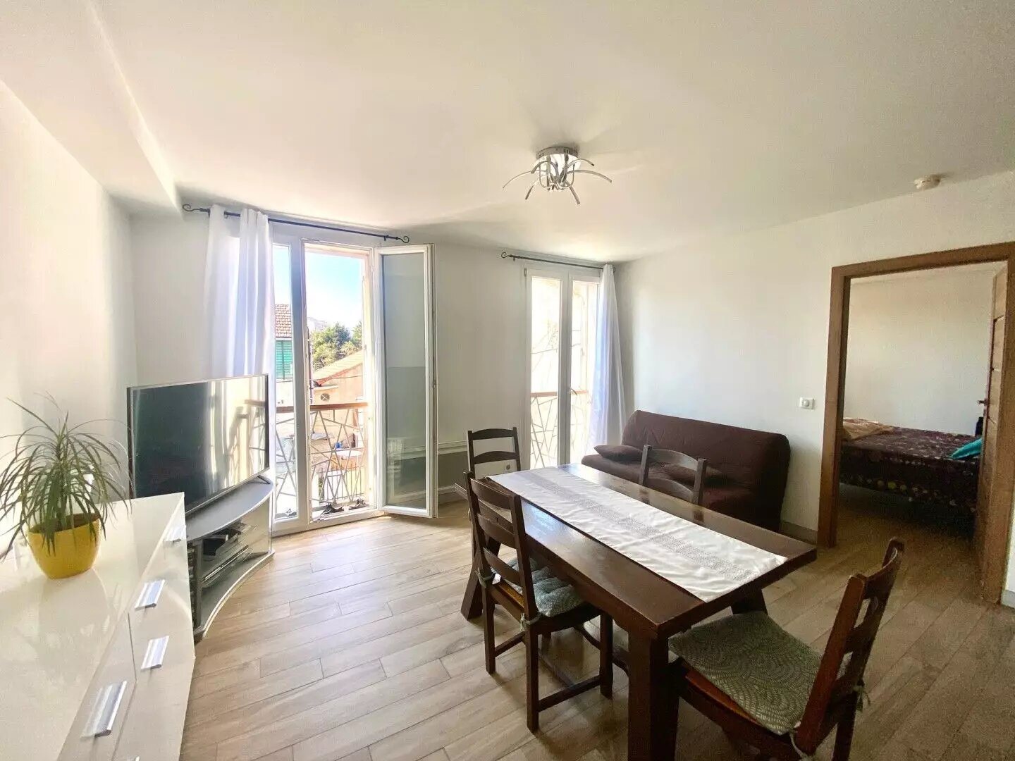 Appartement à louer, 49m², Marseille 10ème
