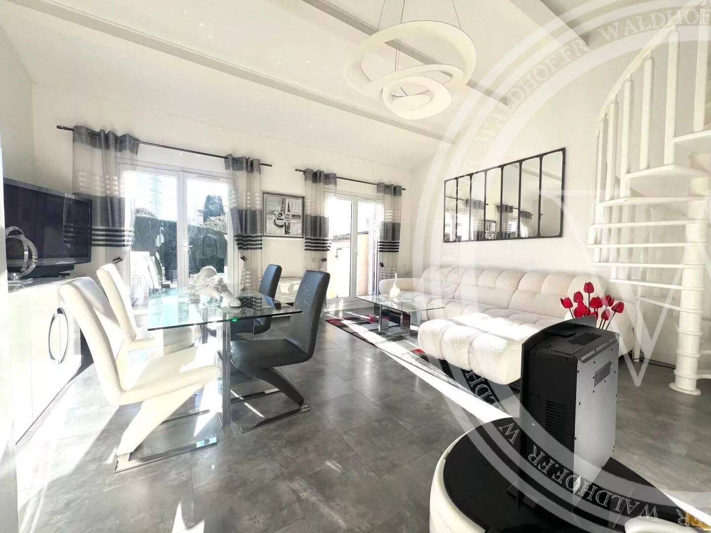 Appartement à vendre, 70m², Mougins