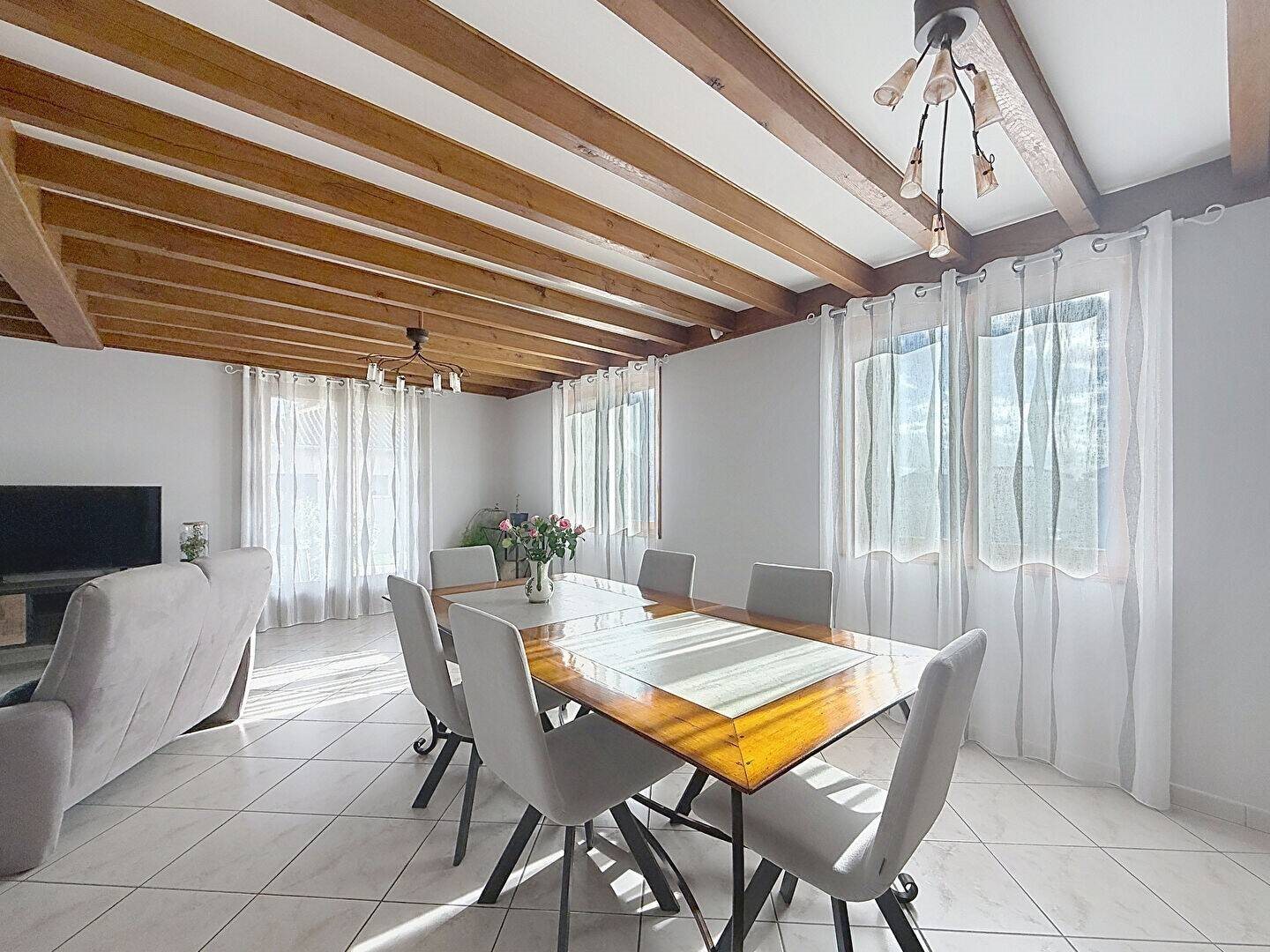 Maison à vendre, 154m², Montluel