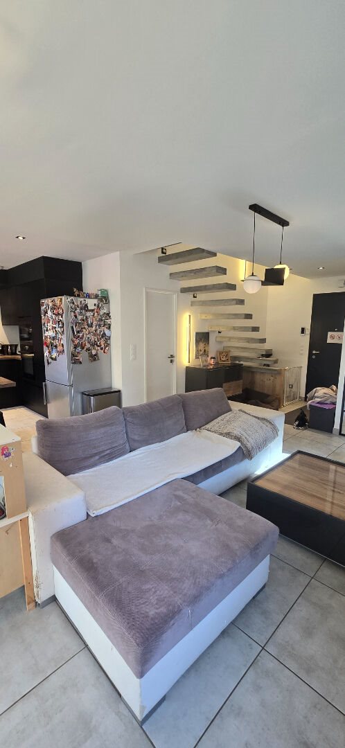 Maison à louer, 82m², Dommartin