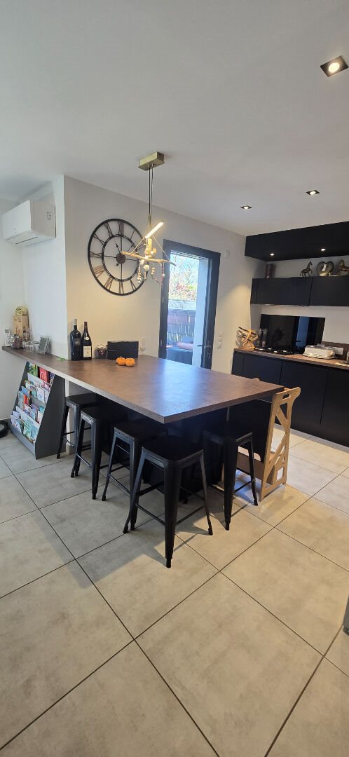 Maison à louer, 82m², Dommartin