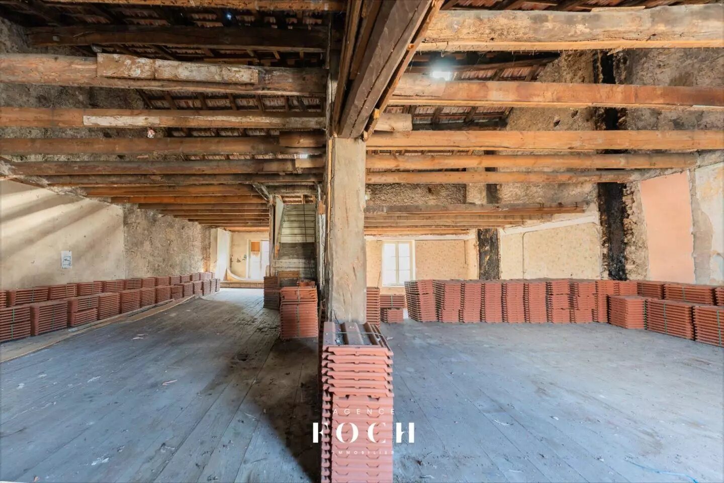 Appartement à vendre, 400m², Pont-Saint-Vincent