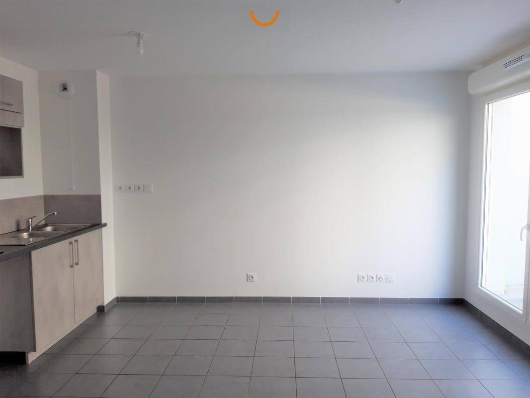 Appartement à louer, 54m², Marseille 15ème