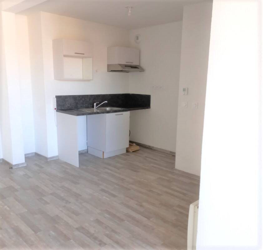 Appartement à louer, 60m², Marseille 15ème