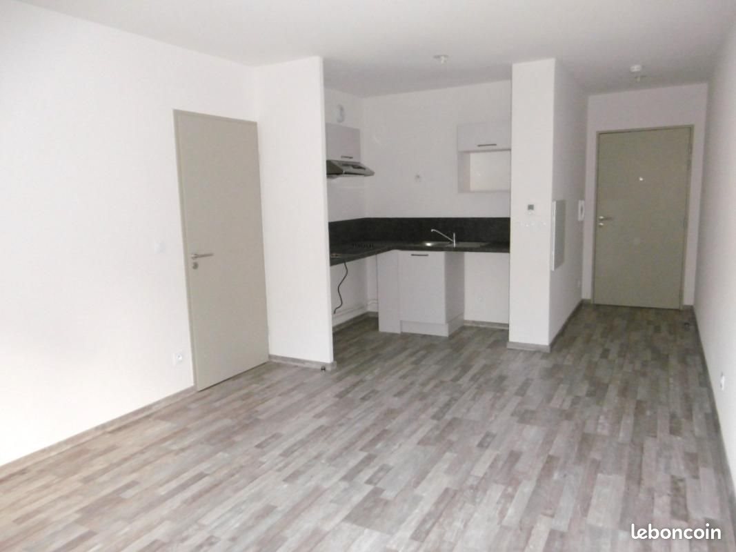 Appartement à louer, 38m², Marseille 15ème