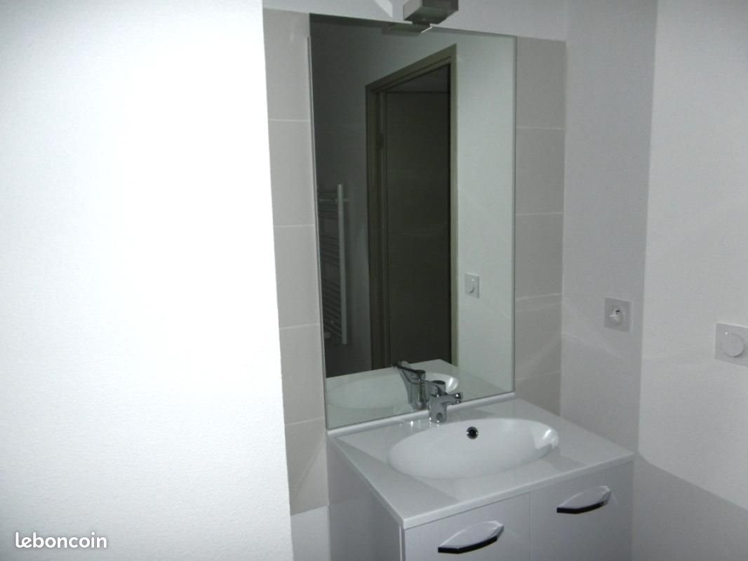 Appartement à louer, 38m², Marseille 15ème