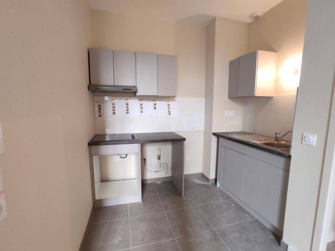 Appartement à louer, 78m², Viols-en-Laval