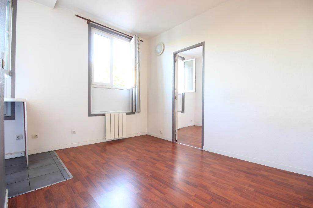 Maison à louer, 26m², Pantin