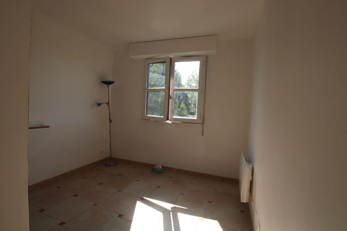 Maison à louer, 12m², Janville-sur-Juine